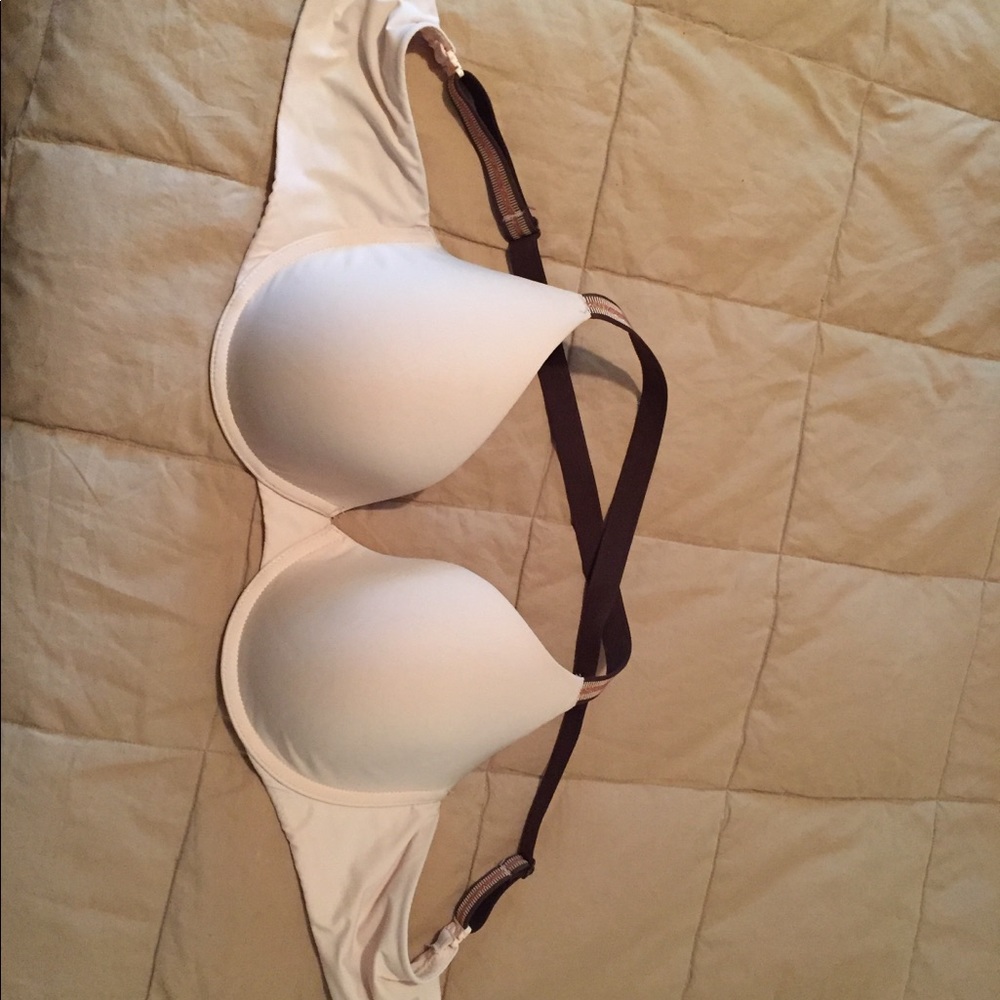 Victoria’s Secret bra